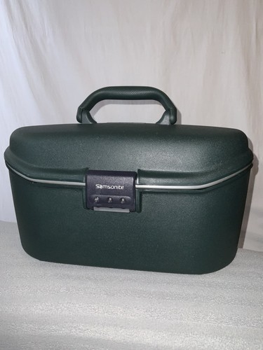 Samsonite hard shell - hard,